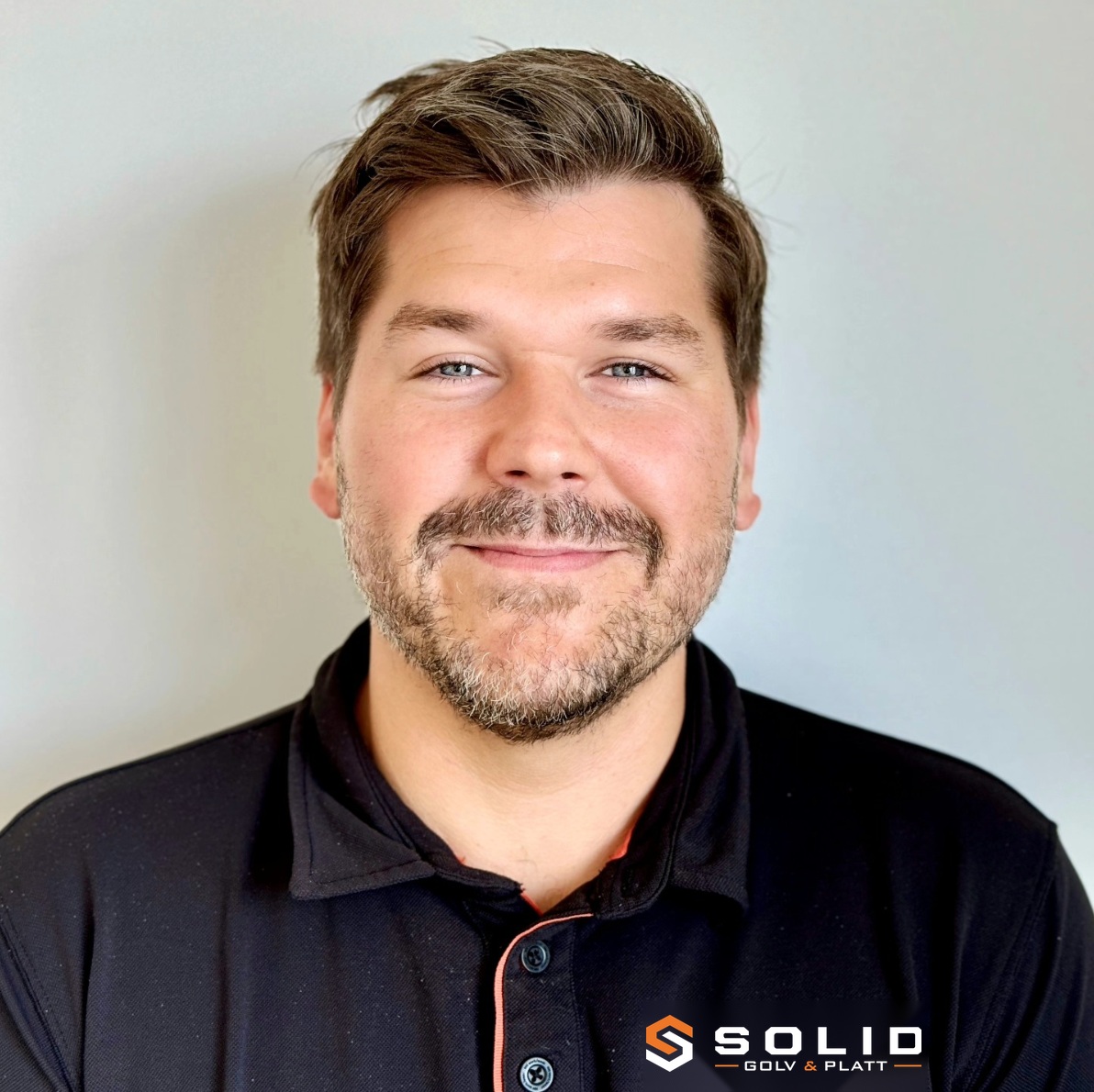 Andreas – Solid Golv & Platt